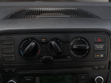 Skoda Citigo Hatchback 5d 1.0 60KM 2014 Skoda Citigo 1.0 MPI, Klima,ALU, zdjęcie 15