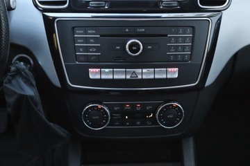 Mercedes GLE W166/C292 SUV 2.1 250d 204KM 2017 Mercedes GLE GLE 250 d, Salon Polska, Serwis ASO, zdjęcie 12