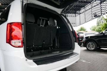Dodge Caravan V Grand Caravan Facelifting 3.6 VVT 283KM 2018 Dodge Grand Caravan GT 3.6L 287KM 7 os. Kamera Czarna podsufitka 3-Strefy, zdjęcie 27