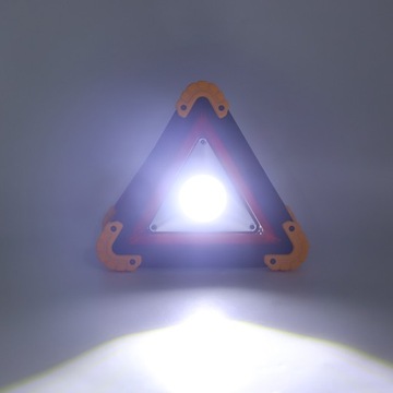 Аварийная авария пластикового складного автомобиля