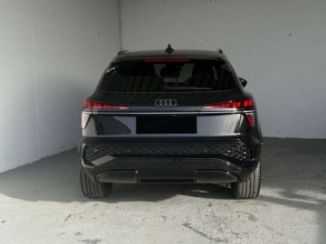 Audi Q3 II SUV 2.0 35 TDI 150KM 2025 AUDI Q3 TDI S line Suv 2.0 (150 KM) 2025, zdjęcie 1