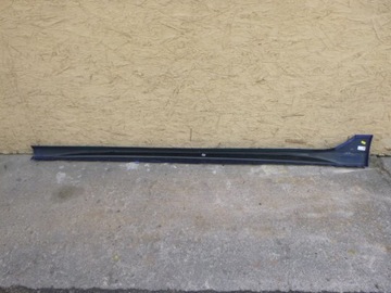 VW GOLF VIII 8 5H9 2020 - Накладка на правый порог