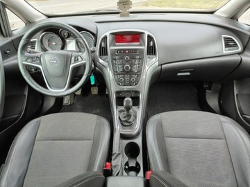 Opel Astra J Sports Tourer Facelifting 1.7 CDTI ECOTEC 130KM 2013 Opel Astra Krajowy, książka serwisowa., zdjęcie 7