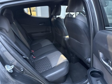 Toyota C-HR I Crossover Facelifting 2.0 Hybrid Dynamic Force 184KM 2021 Toyota C-HR 2.0 Hybrid Executive 2.0 Hybrid Execut, zdjęcie 7