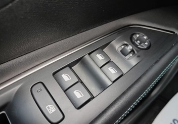 Peugeot 3008 II Crossover Facelifting  1.5 BlueHDi 130KM 2022 Peugeot 3008 1.5 BlueHDI 130KM Allure Vat 23 Automat Hak 1.5 Diesel 130KM, zdjęcie 24