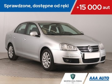 Volkswagen Jetta V 1.6 102KM 2007 VW Jetta 1.6, Salon Polska, GAZ, Klima,ALU