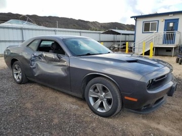 Dodge Challenger III 2019 Dodge Challenger Dodge Challenger SXT, od ubezpieczalni 3.6 Benzyna 305KM, zdjęcie 2