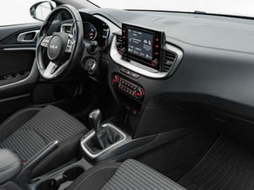 Kia Ceed III Kombi Facelifting 1.5 T-GDI 160KM 2022 Kia Cee'd GD990WN#1.5 T-GDI M 2 stref klima K.cof, zdjęcie 30