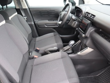 Citroen C3 Aircross  I Crossover Facelifting 1.2 PureTech 130KM 2023 Citroen C3 Aircross 1.2 PureTech, Salon Polska, zdjęcie 7