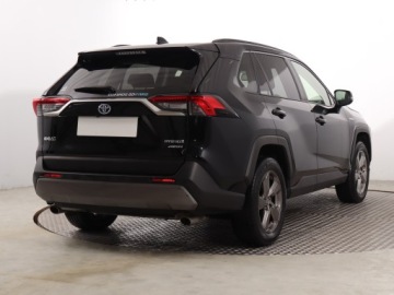 Toyota RAV4 V SUV 2.5 Hybrid Dynamic Force 222KM 2020 Toyota RAV 4 2.5 Hybrid, Salon Polska, zdjęcie 4