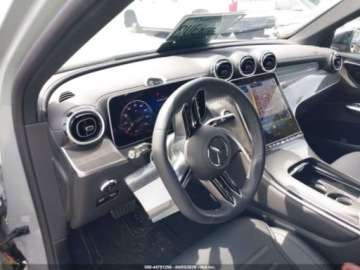 Mercedes GLC C254/X254 2025 Mercedes-Benz GLC 350E 4Matic 2025 2.0 Hybryda Plug-in 201KM, zdjęcie 10