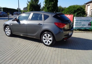 Opel Astra J Hatchback 5d 1.4 Turbo ECOTEC 120KM 2012 Opel Astra J 1.4 Serwisowana Sprowadzona, zdjęcie 2