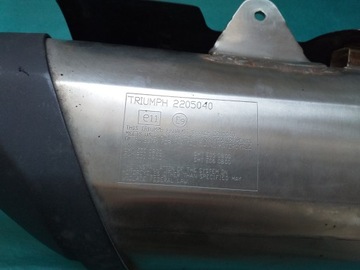 TRIUMPH TIGER 800 WYDECH TŁUMIK 2205040