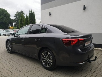 Toyota Avensis III Sedan Facelifting 2015 2.0 D-4D 143KM 2015 Toyota Avensis 2.0 D 143KM Salon Navi Bi-Xenon, zdjęcie 8