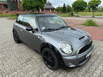Mini Mini R56 Hatchback 1.6 i 16V Turbo 175KM 2009 MINI COOPER (R56) Cooper S, 2009, krajowy, mały przebieg, w pełni sprawny!