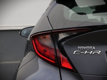 Toyota C-HR I Crossover Facelifting 1.8 Hybrid 122KM 2023 Toyota C-HR Toyota C-HR 1.8 Hybrid Comfort FV23 Gwarancja Salon PL, zdjęcie 19