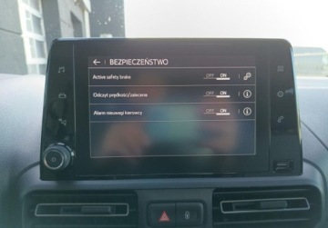 Toyota 2022 Toyota Proace City Verso 1.2 130KM Automat Business Line 7 osobowy 1.2, zdjęcie 25