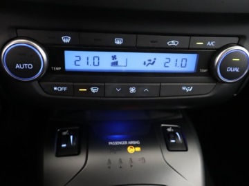 Toyota Avensis III Wagon Facelifting 2015 2.0 D-4D 143KM 2018 Toyota Avensis 2.0 D-4D, Salon Polska, VAT 23%, zdjęcie 18