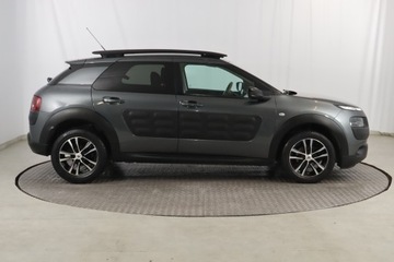 Citroen C4 Cactus Crossover 1.2 PureTech 82KM 2016 Citroen C4 Cactus 1.2 PureTech, Salon Polska, zdjęcie 5
