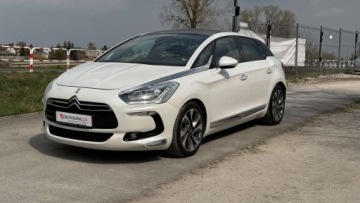 DS 5 Hatchback (Citroen) 1.6 THP 156KM 2013 Citroen DS5 Raty 1.6 benz Automat Klimatronic Zarej w PL Biala Perla Gwara, zdjęcie 14