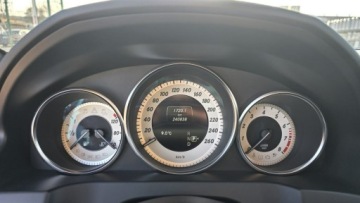 Mercedes Klasa E W212 Coupe Facelifting 250 211KM 2014 Mercedes E 250 Super stan, bixenon, panorama amg, zdjęcie 13