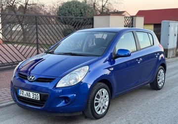 Hyundai i20 I Hatchback 5d 1.2 DOHC 78KM 2009 Hyundai i20 Hyundai i20 1.2 Comfort, zdjęcie 1