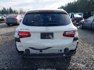 Mercedes GLC C253 2018 Mercedes-Benz GLC 300 4matic, 2018r., 4x4, 2.0L 2.0 Benzyna 241KM, zdjęcie 7