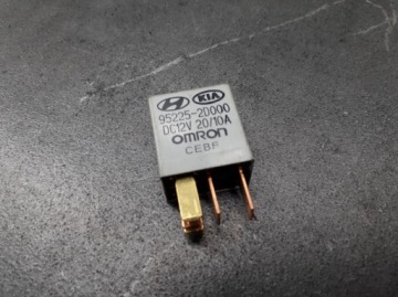 95225-2d000 relay kia ceed ii, №1
