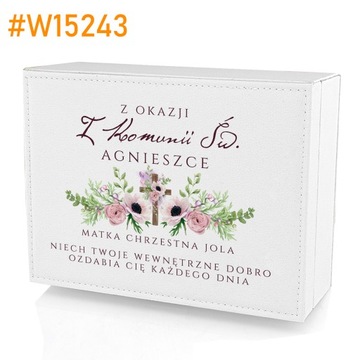 SZKATUŁKA KUFEREK NA BIŻUTERIĘ Pamiątka Komunii Świętej dziewczynki GRAWER