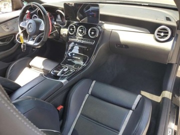 Mercedes Klasa C W205 2017 Mercedes-Benz Klasa C 63 AMG-S 2017 4.0l 4.0 Benzyna 503KM, zdjęcie 8