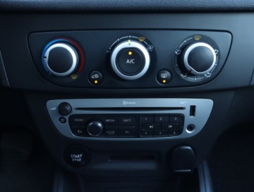 Renault Megane III Grandtour Facelifting 2013 1.2 Energy TCe 115KM 2016 Renault Megane 1.2 TCe, Salon Polska, Klima, zdjęcie 12