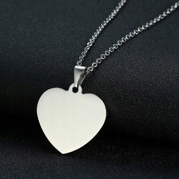 ЖЕНСКИЙ КУЛОН-СЕРДЦЕ С ГРАВИРОВКОЙ ДЛЯ ДРУГА