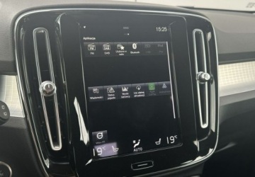 Volvo XC40 Crossover Plug-In 1.5 T4 Plug-in Hybrid 211KM 2021 Volvo XC 40 Plug-In T4 Navi Virtual Parktronic Tempomat FV23, zdjęcie 27