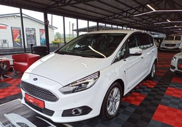 Ford S-Max II Van 2.0 TDCi 180KM 2018 Ford S-Max FORD S-MAX Naped 4x4 Rok 2018 Tylko...