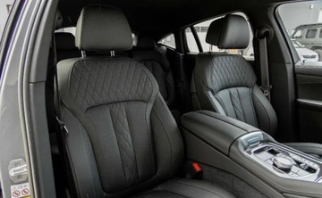 BMW X6 G06 2025 BMW X6 xDrive30d, Panorama, Pneumatyka, Hak, Pakiet Innowacji, 22 Cale 3.0, zdjęcie 22