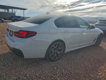 BMW Seria 5 G30-G31 2021 BMW Seria 5 540i 2021 3.0 Benzyna 335KM, zdjęcie 3