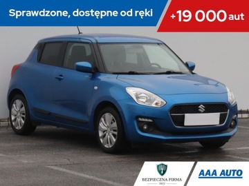 Suzuki Swift VI Hatchback 1.2 DualJet 90KM 2018 Suzuki Swift 1.2 DualJet, Salon Polska