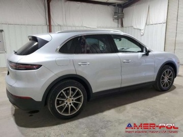 Porsche Cayenne III 2019 Porsche Cayenne 2019r., 4x4, 3.0L, zdjęcie 2