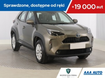 Toyota 2022 Toyota Yaris Cross 1.5 VVT-iE, Salon Polska