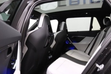 BMW Seria 5 G90-91 M Touring 4.4 V8 727KM 2025 BMW M5 Touring Ultimate Package 2025 4.4 Hybryda Plug-in 728KM, zdjęcie 13