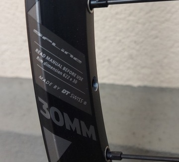 29-дюймовые MTB-колеса DT Swiss M1900 DISC MICROSPLINE