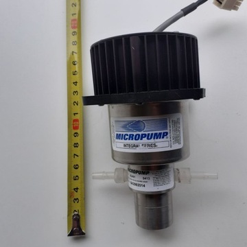 Магнитный шестеренный насос MICROPUMP 36V 6л/мин