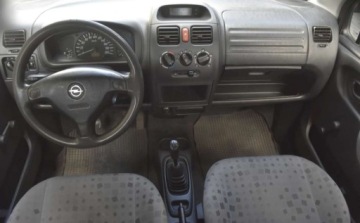 Opel Agila A 1.0 ECOTEC 58KM 2003 Opel Agila Opel Agila 1.0 Club Benzyna 58KM, zdjęcie 5