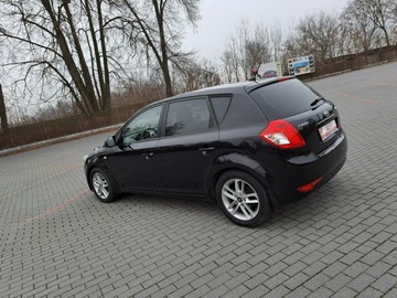 Kia Ceed I Hatchback 5d Facelifting 1.6 CRDi WGT 90KM 2011 Kia Cee'd 1.6CRDi 90KM 2011r. lift Klima TEMPOMAT, zdjęcie 20