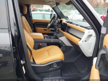 Land Rover Defender IV (L663) 2024 Land Rover Defender 130 P400 S 2024 3.0 Benzyna 395KM, zdjęcie 9