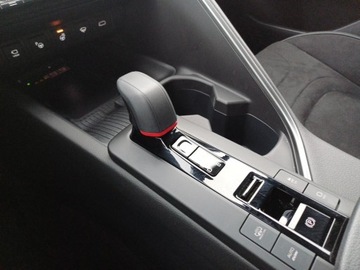 Toyota C-HR II SUV Plug-In 2.0 Hybrid Dynamic Force Plug-in  223KM 2025 Toyota C-HR 2.0 PHEV GR Sport 2.0 PHEV GR Sport |, zdjęcie 26