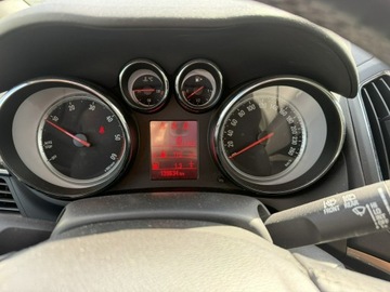 Opel Zafira C Tourer Facelifting 1.6 CDTI 120KM 2016 Opel Zafira 1,6 Diesel 120KM nawigacja, zdjęcie 13