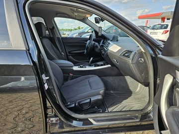 BMW Seria 1 F20-F21 2018 BMW 118 2,0 diesel 150KM automat, zdjęcie 6