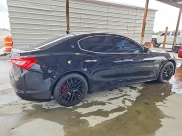 Maserati Ghibli III 2018 Maserati Ghibli S 2018 3.0 Benzyna 424KM, zdjęcie 3