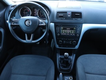 Skoda Yeti Outdoor 2.0 TDI 110KM 2014 Skoda Yeti 2.0 TDI, Salon Polska, Serwis ASO, zdjęcie 6